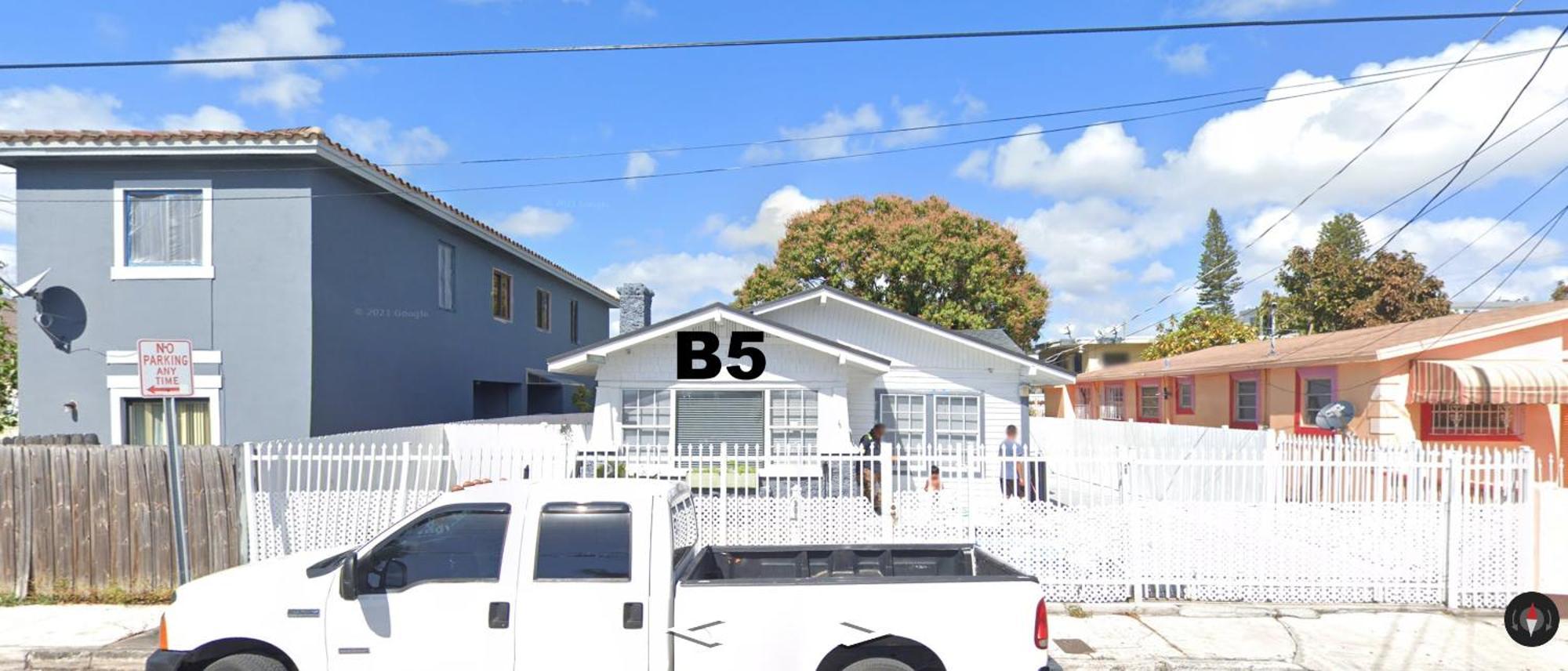 B5 Best Value On Private Bedroom With Private Bathroom In Little Havana, Miami Eksteriør billede